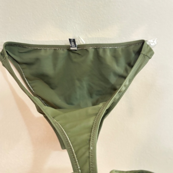 Lonely Planet Olive Green Tie-Up Monokini – Size Small EUC - Picture 7 of 15